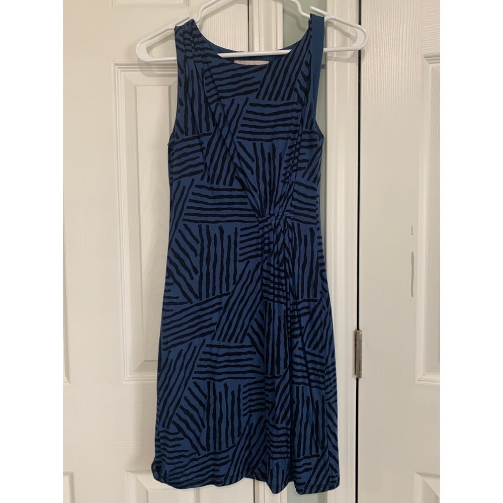 LOFT Casual Shift Petite dress